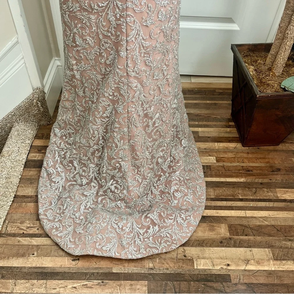 Portia & Scarlett Embellished High-Neck Halter Mermaid Gown Pink Silver Sz S - Picture 15 of 16